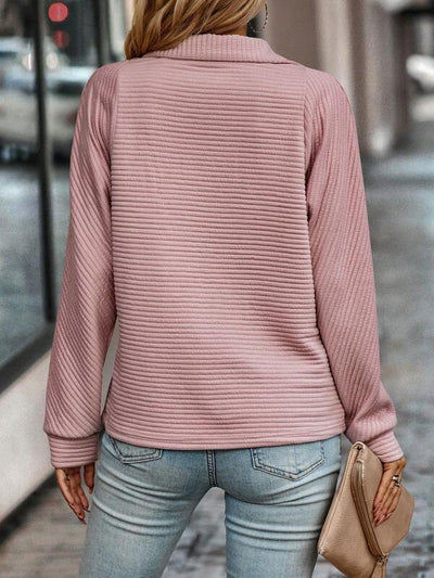 Viola - Chic V-Neck Sweater