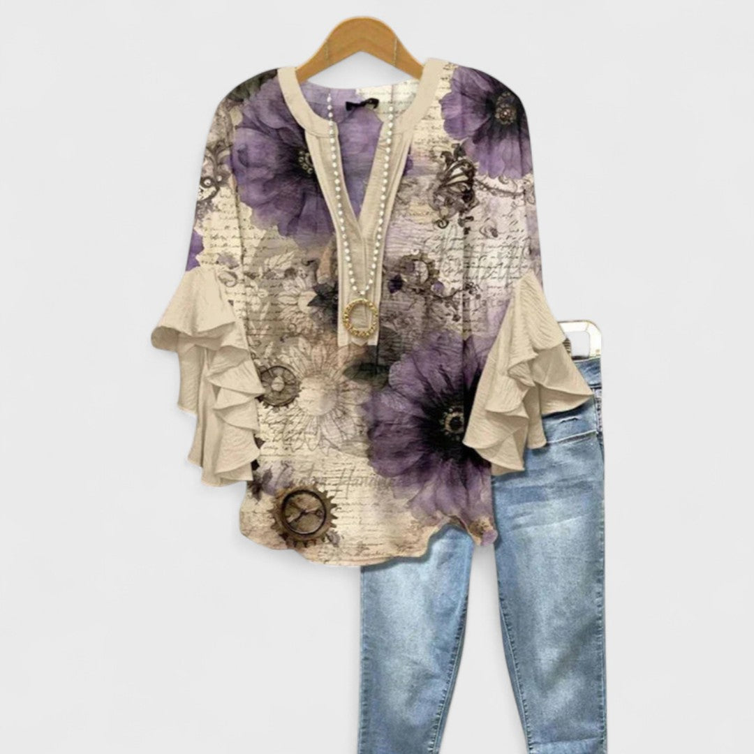 Isabella - Blouse with Elegant Flowers